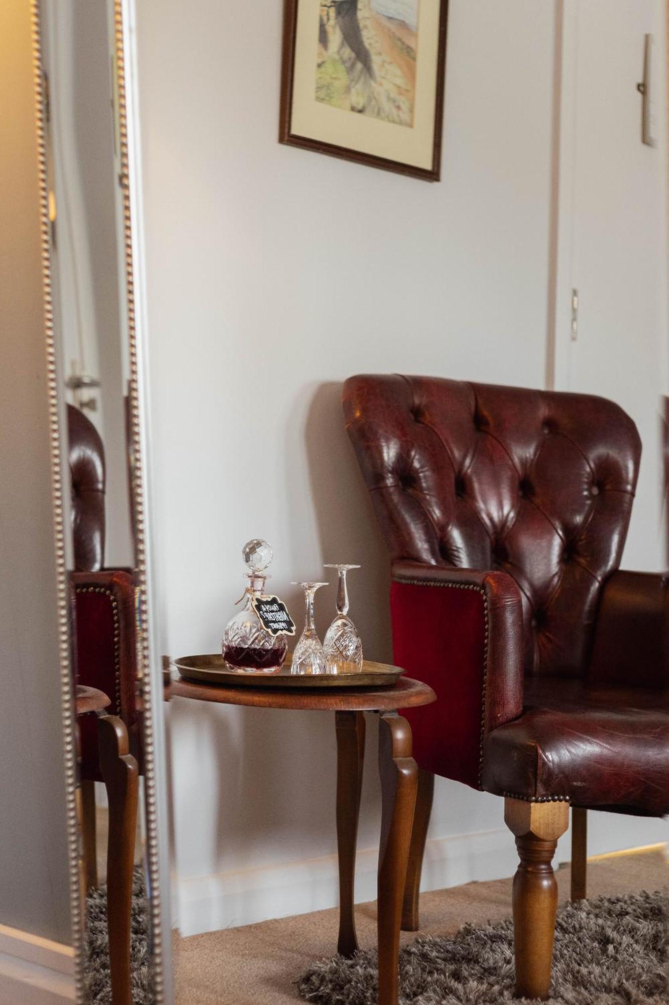 Отель The Devonshire Arms Баслоу Номер фото