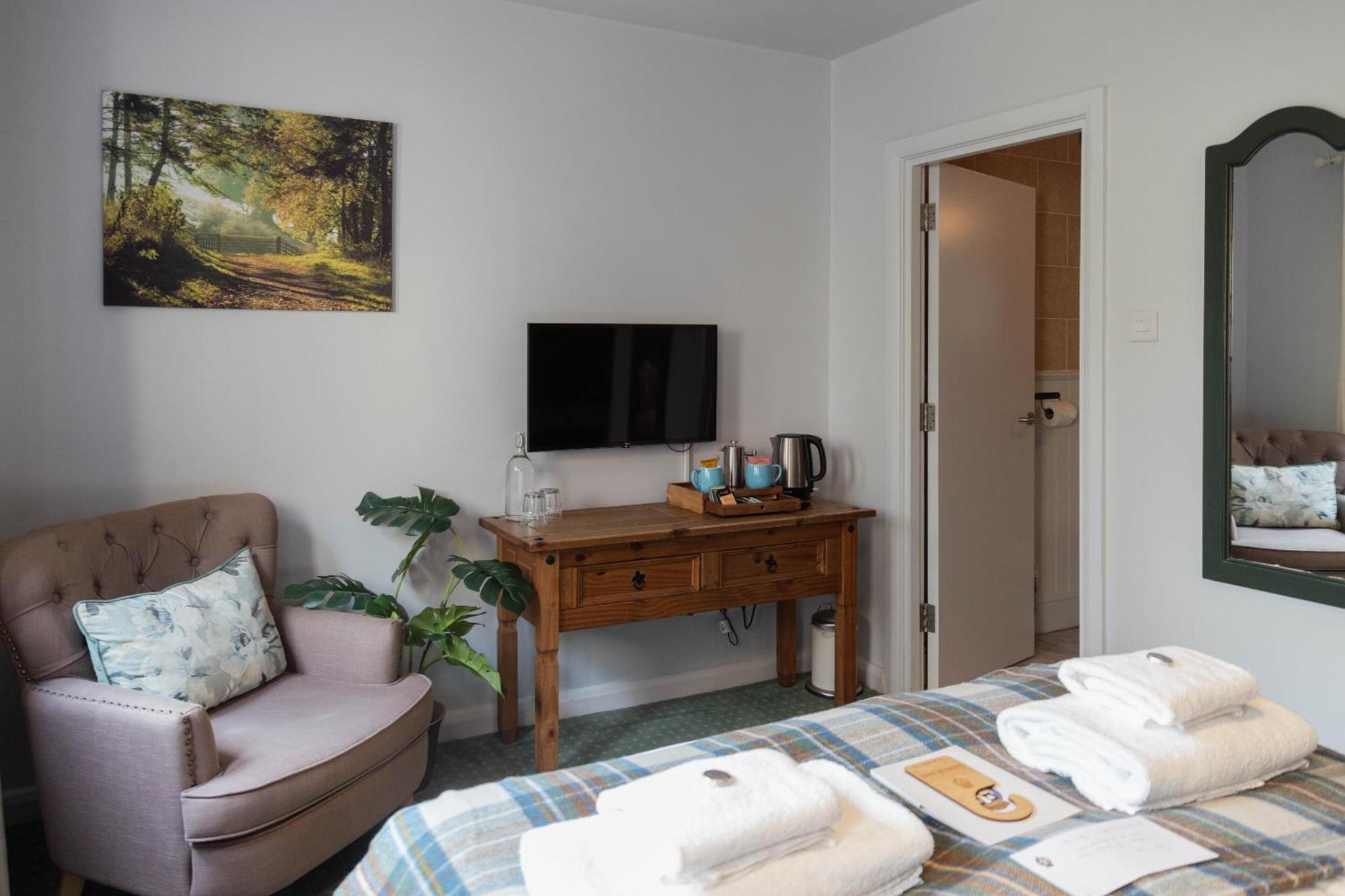 Отель The Devonshire Arms Баслоу Номер фото